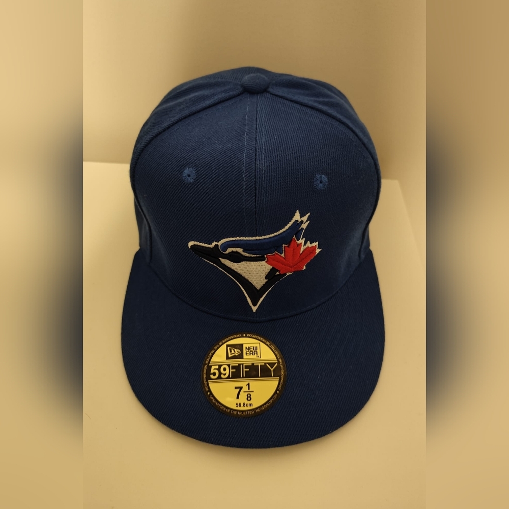 New Era Blue 59FIFTY (7 1/8) Fitted Cap with Toronto Blue Jays
